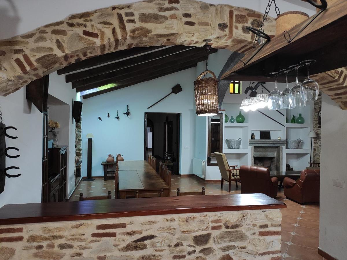 Casa Rural La Carriona Segura de León エクステリア 写真
