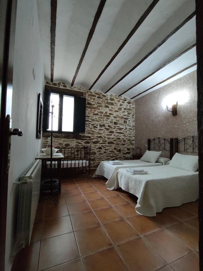 Casa Rural La Carriona Segura de León エクステリア 写真